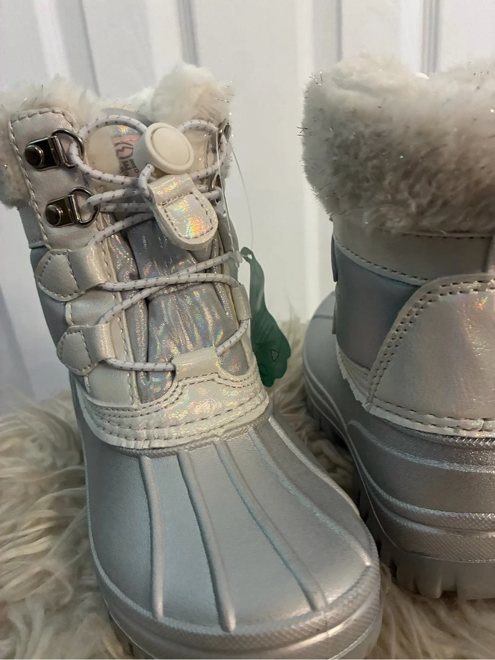 Magellan Outdoors never worn